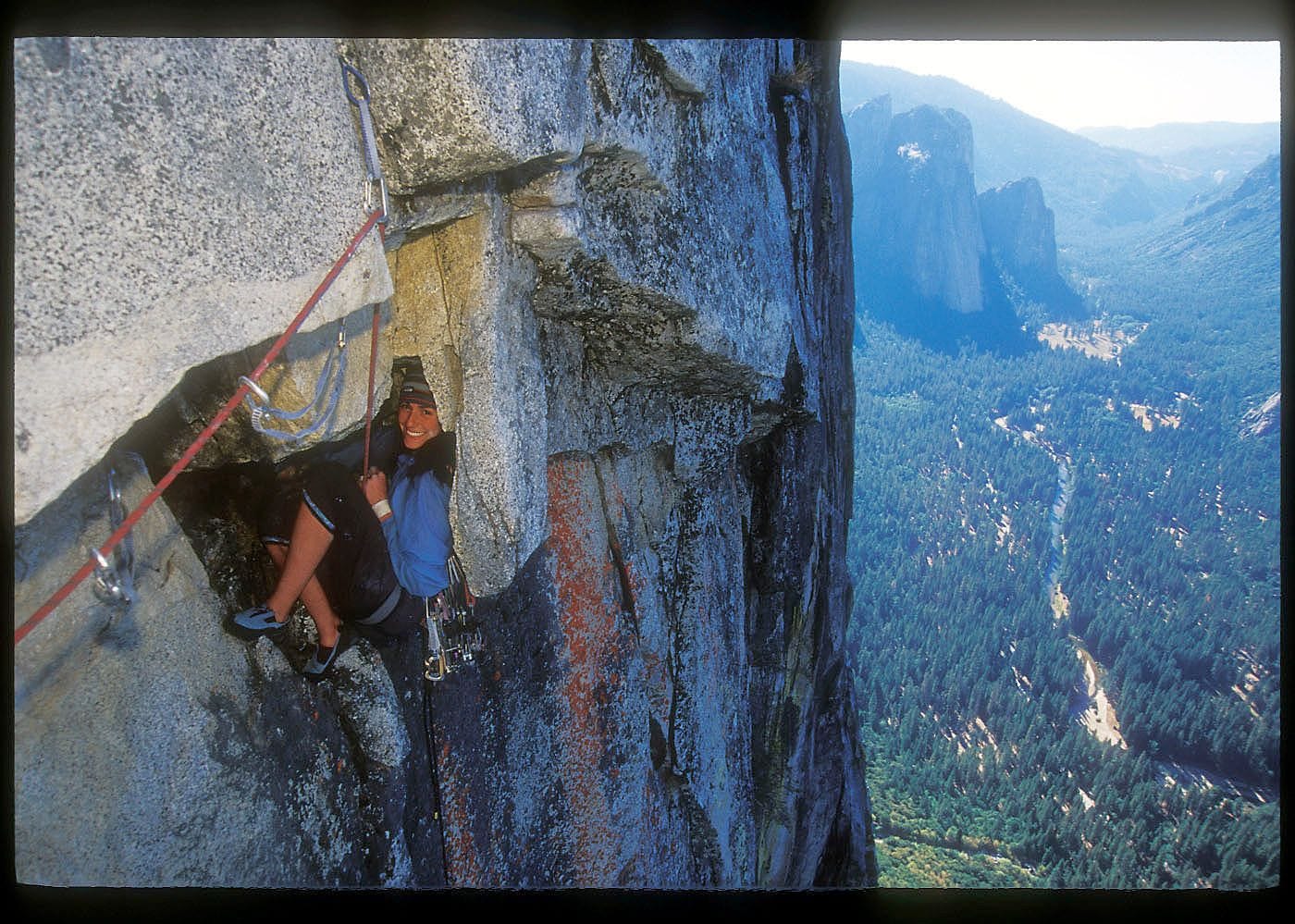 Chouinard-Herbert (2 of 2)
While I didn’t remember the approach so well, I clearly remembered the crux pitch being stout over a roof. When we got there this time, I suddenly noticed I could place a little piece up in the roof and then go crawl behind a giant flake and get a full body rest! 💅
Walking off from the Sentinel is a bit of choose-your-own-adventure too, but on that day we nailed it 😄
Pretty awesome to share adventures with your big brother. Some years later, we started skydiving and BASE jumping, again at the same time yet at first not together. Further hair-raising adventures ensued…
(On this particular day, I was climbing with my friend Elaine ⭐️ and taking pictures with Jimmy climbing ahead.)
📷 Jimmy Chin
Yosemite, CA